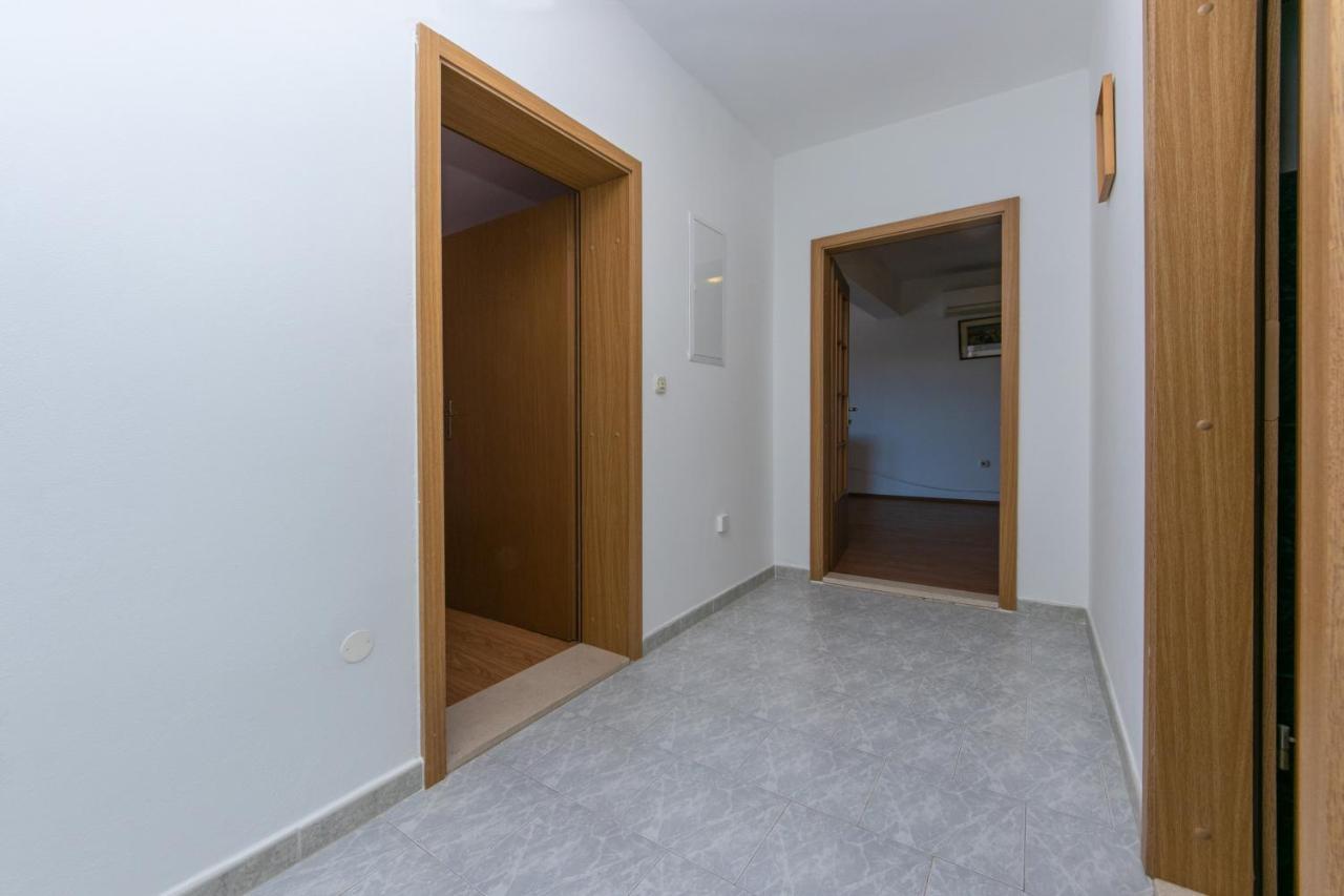 Apartments With A Parking Space Gradac, Makarska - 14708 Εξωτερικό φωτογραφία