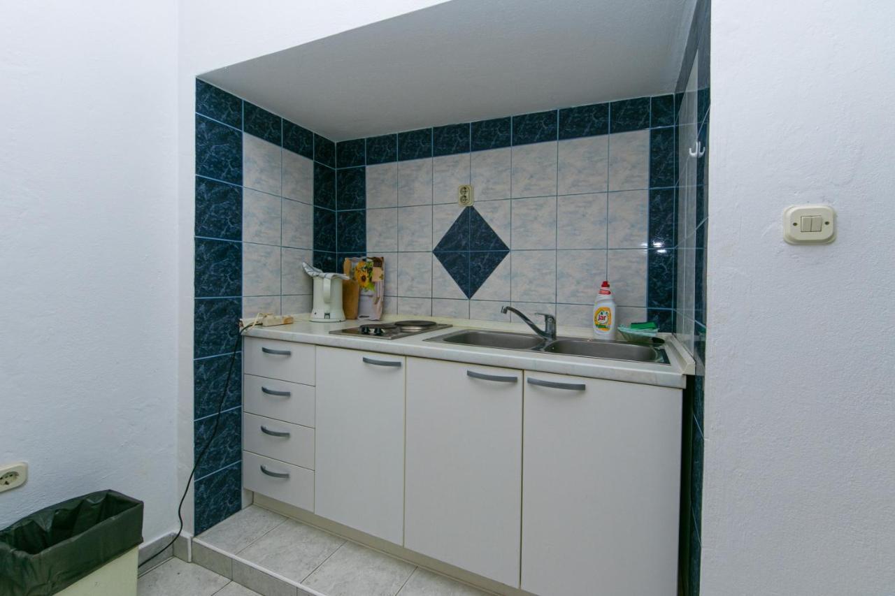 Apartments With A Parking Space Gradac, Makarska - 14708 Εξωτερικό φωτογραφία