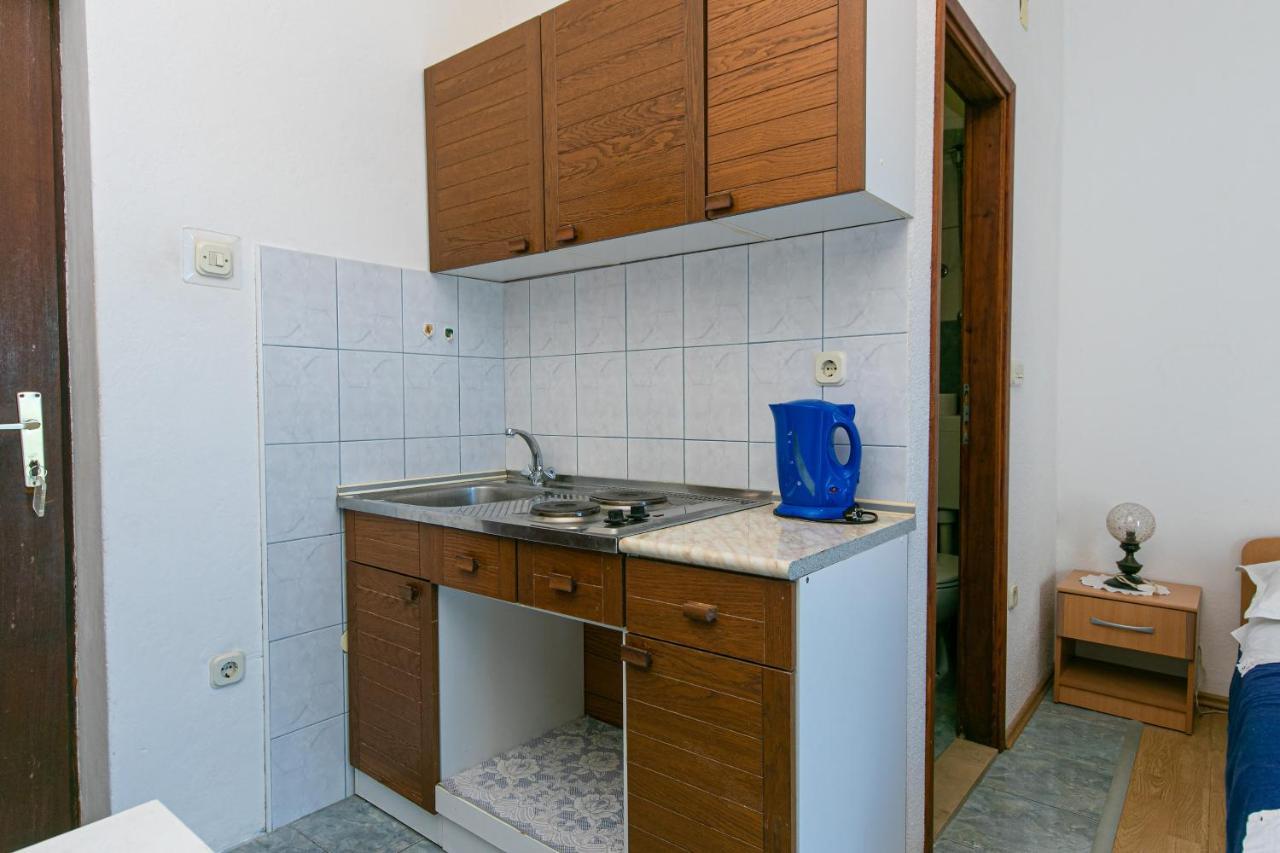 Apartments With A Parking Space Gradac, Makarska - 14708 Εξωτερικό φωτογραφία